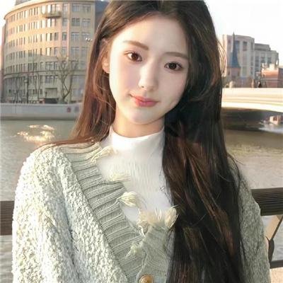 脸庞海报